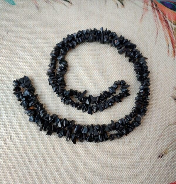 black onyx chip mala