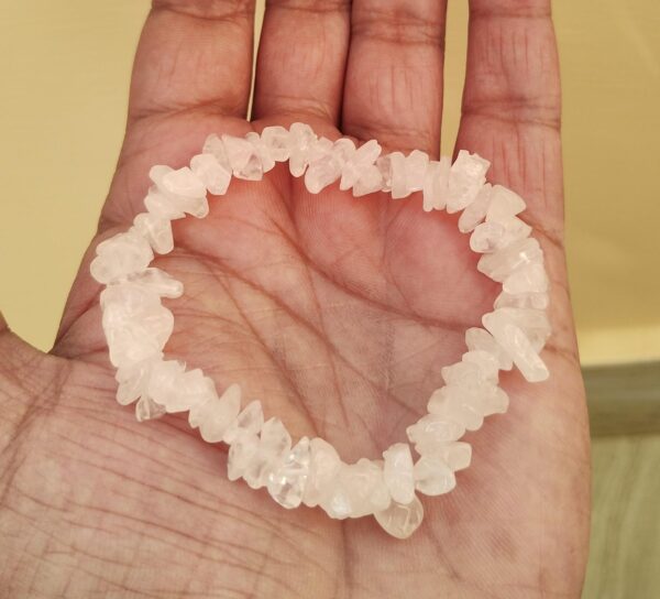 Rose quartz crystal chip bracelet